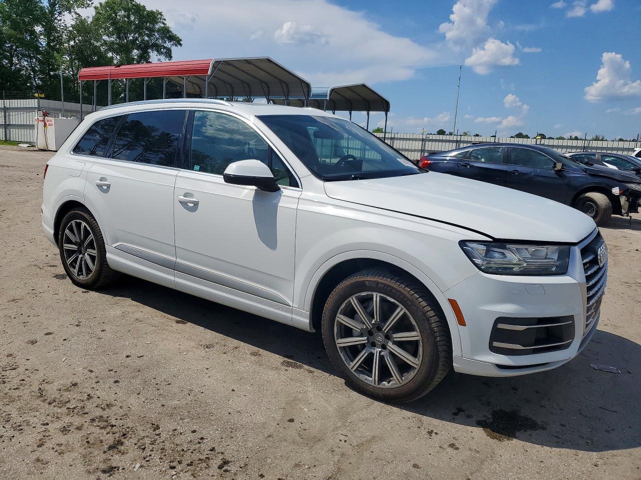 2017 AUDI Q7