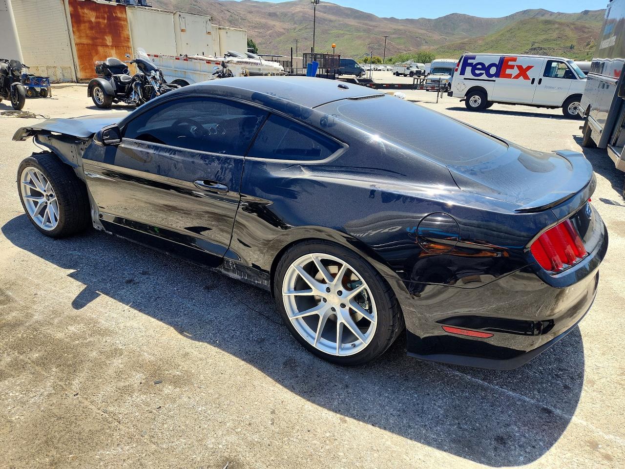 2018 FORD MUSTANG