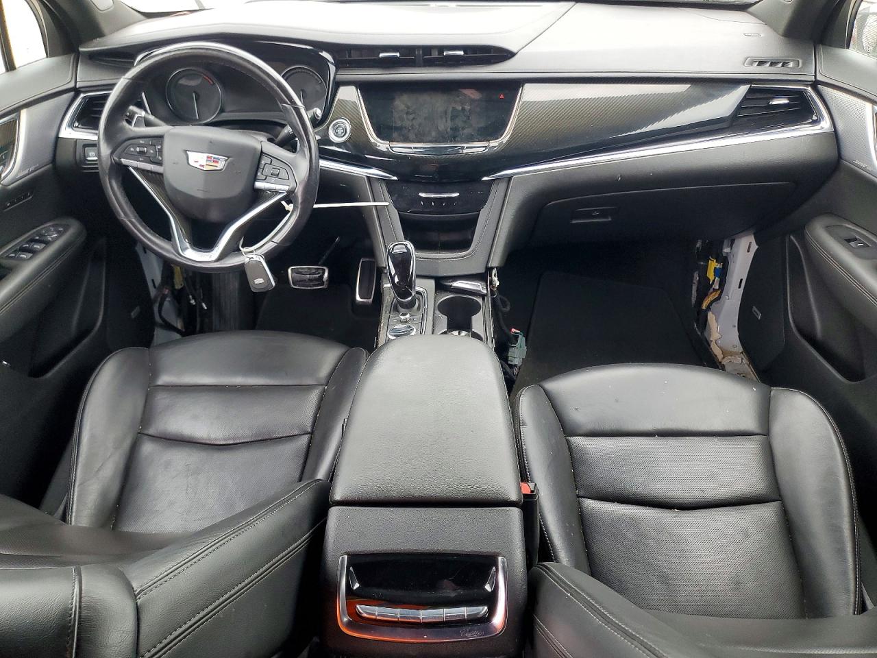 2021 CADILLAC XT6