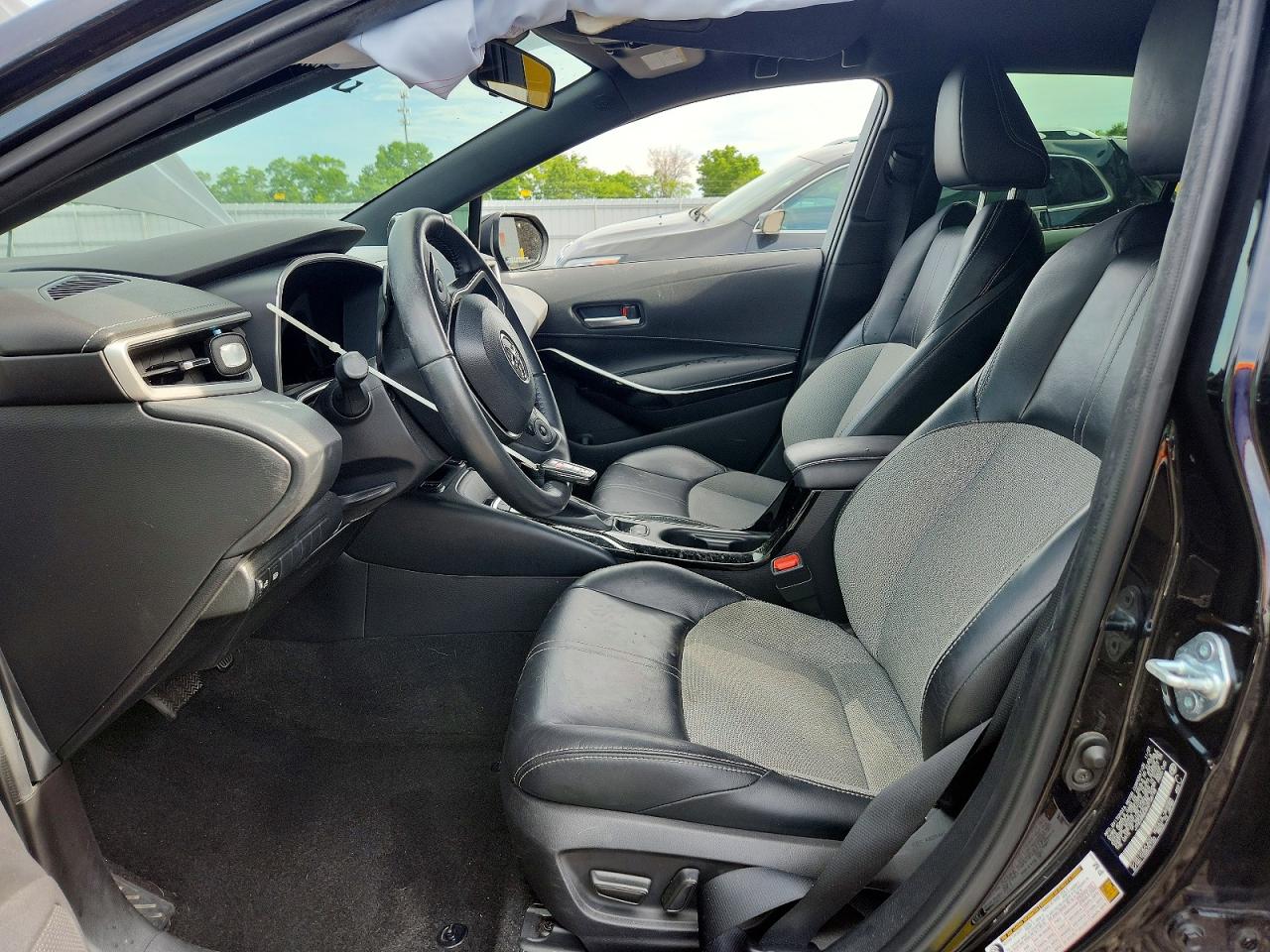 2022 TOYOTA COROLLA