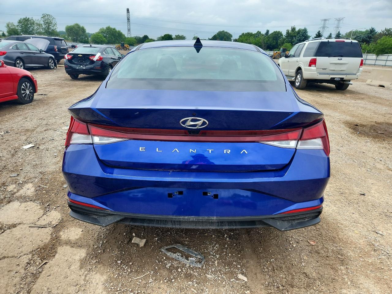 2023 HYUNDAI ELANTRA
