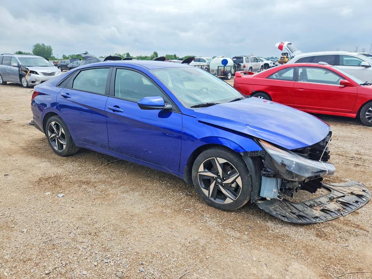 2023 HYUNDAI ELANTRA