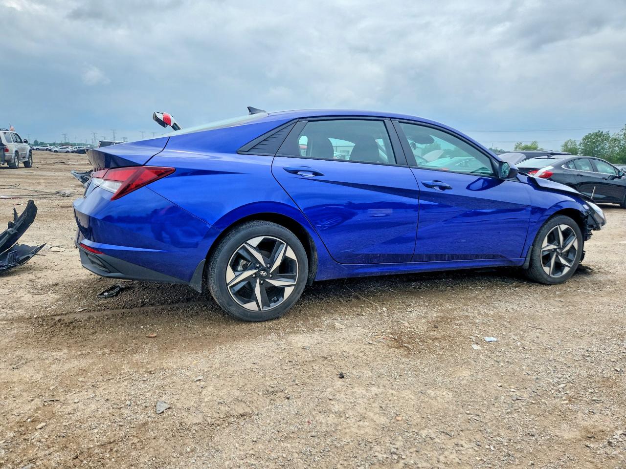 2023 HYUNDAI ELANTRA
