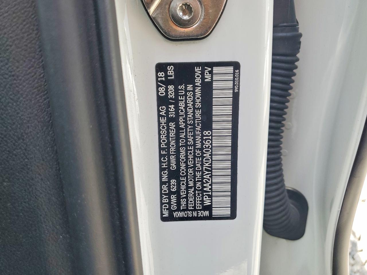 2019 PORSCHE CAYENNE