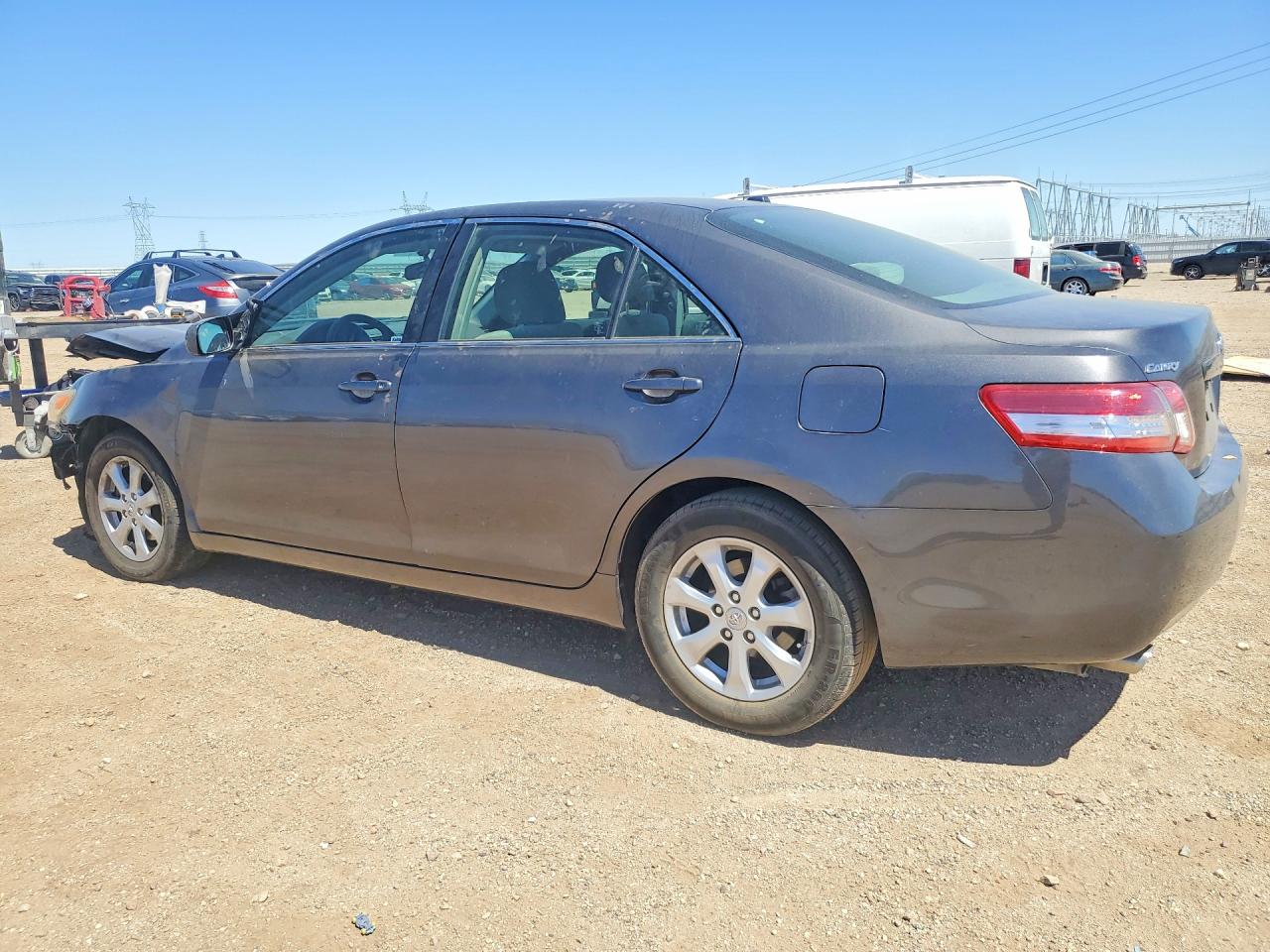 2011 TOYOTA CAMRY LE V