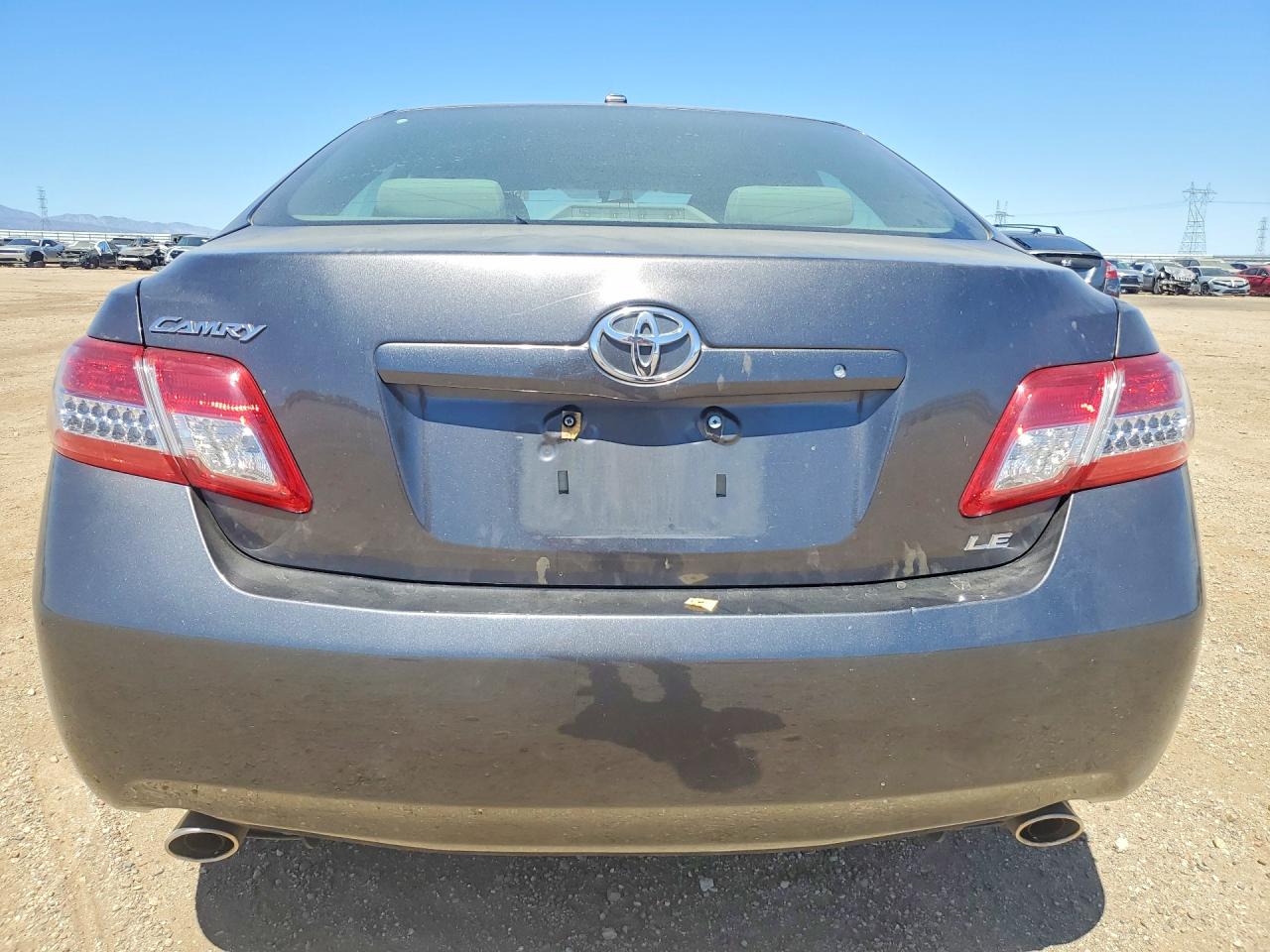 2011 TOYOTA CAMRY LE V