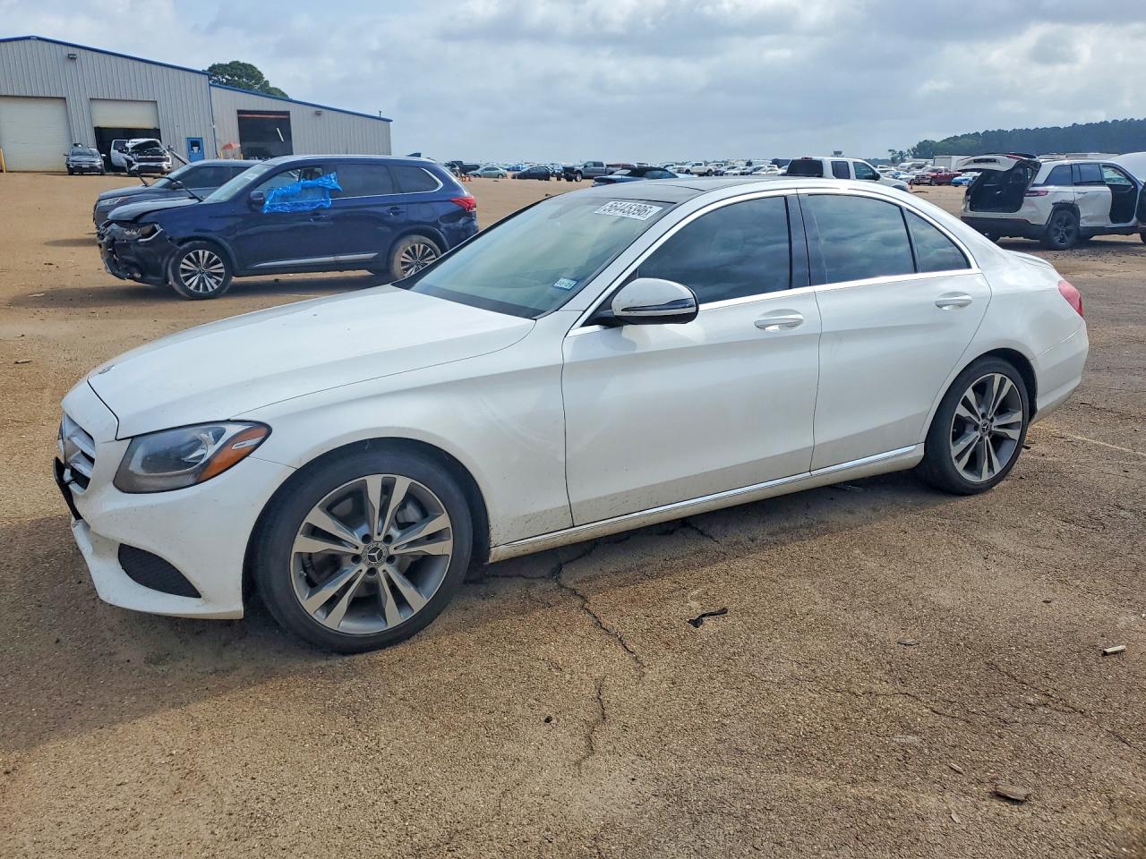 2017 MERCEDES-BENZ C-CLASS
