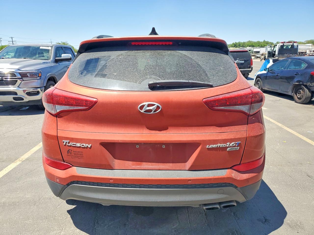 2016 HYUNDAI TUCSON