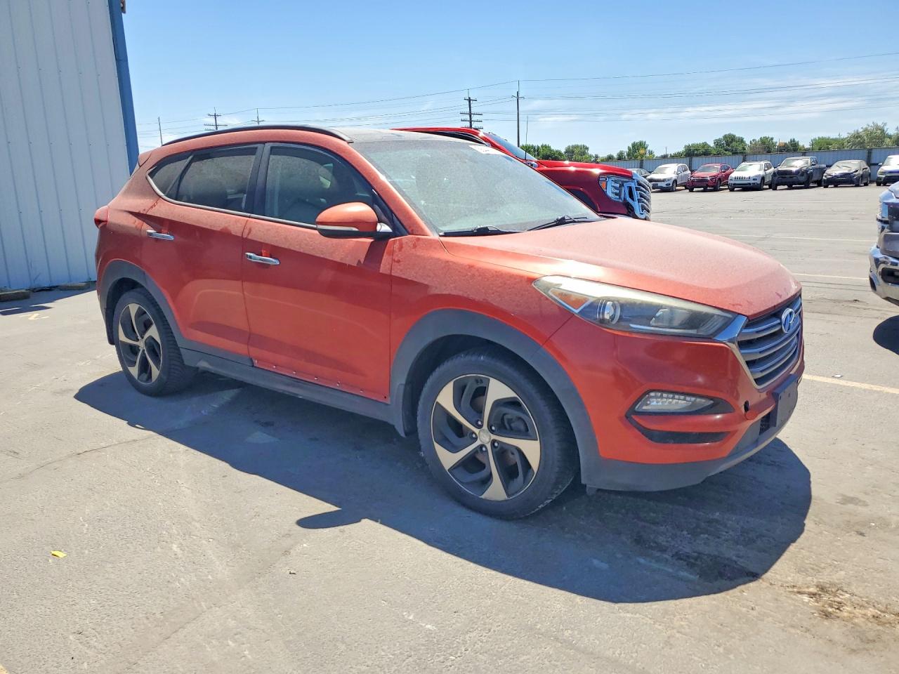 2016 HYUNDAI TUCSON