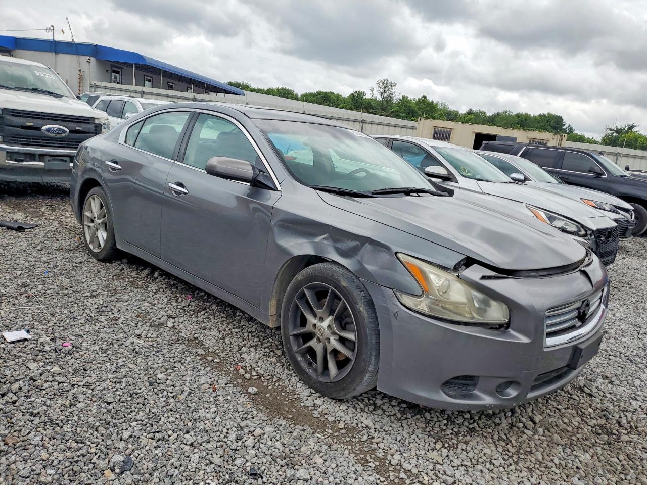 2014 NISSAN MAXIMA