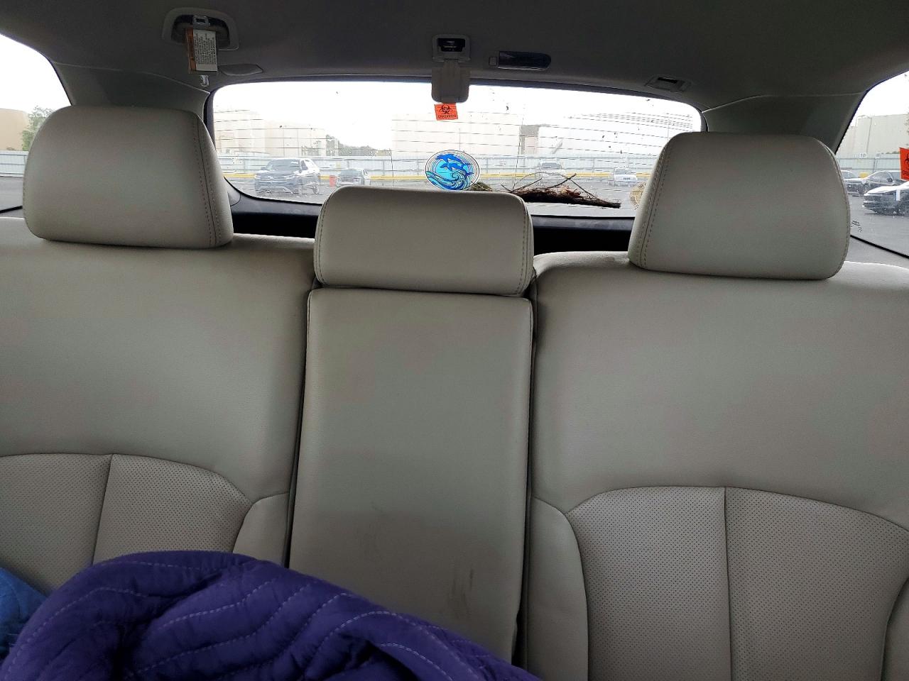 2011 SUBARU OUTBACK