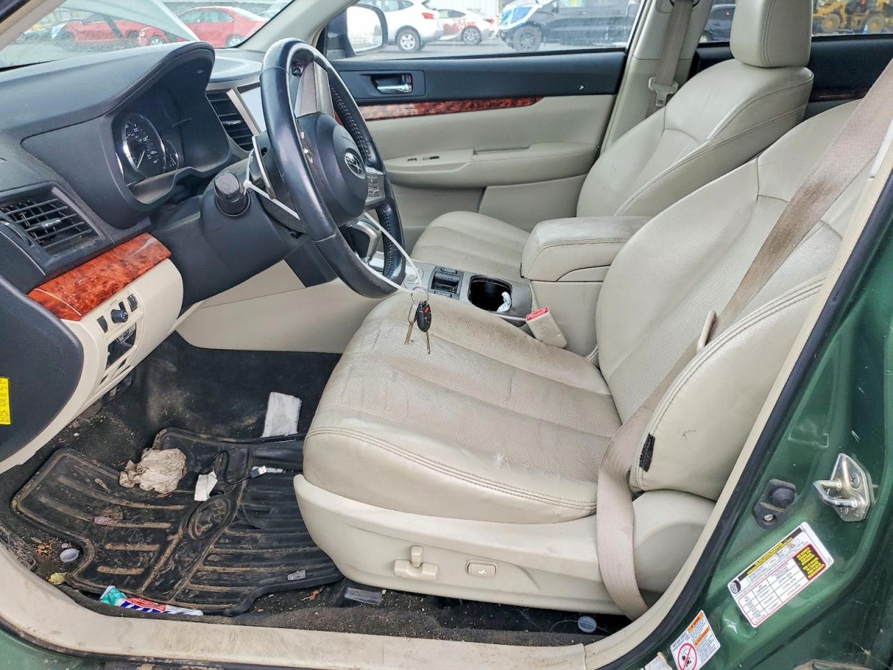 2011 SUBARU OUTBACK