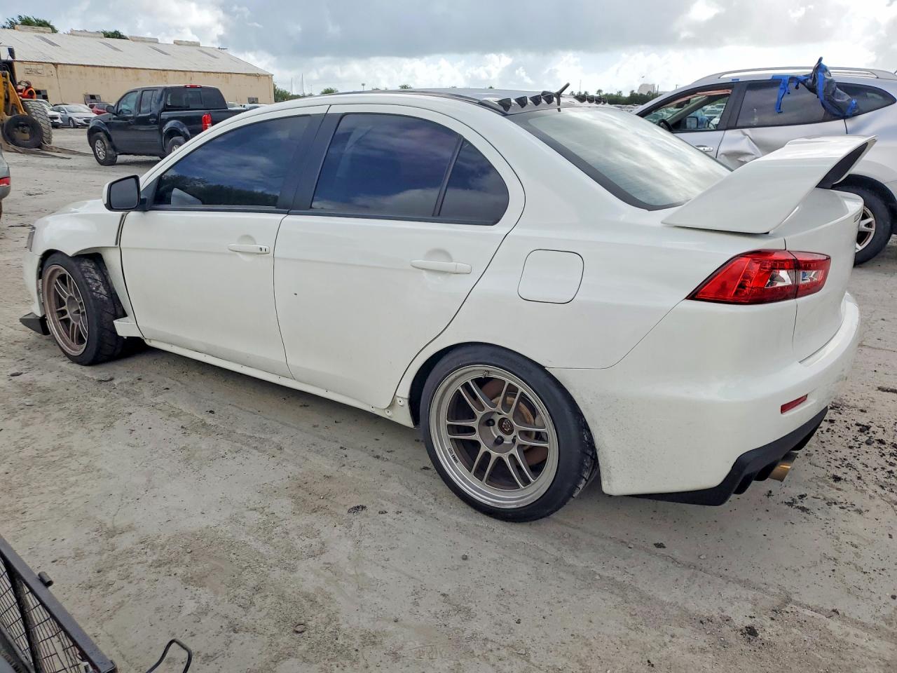 2014 MITSUBISHI EVO