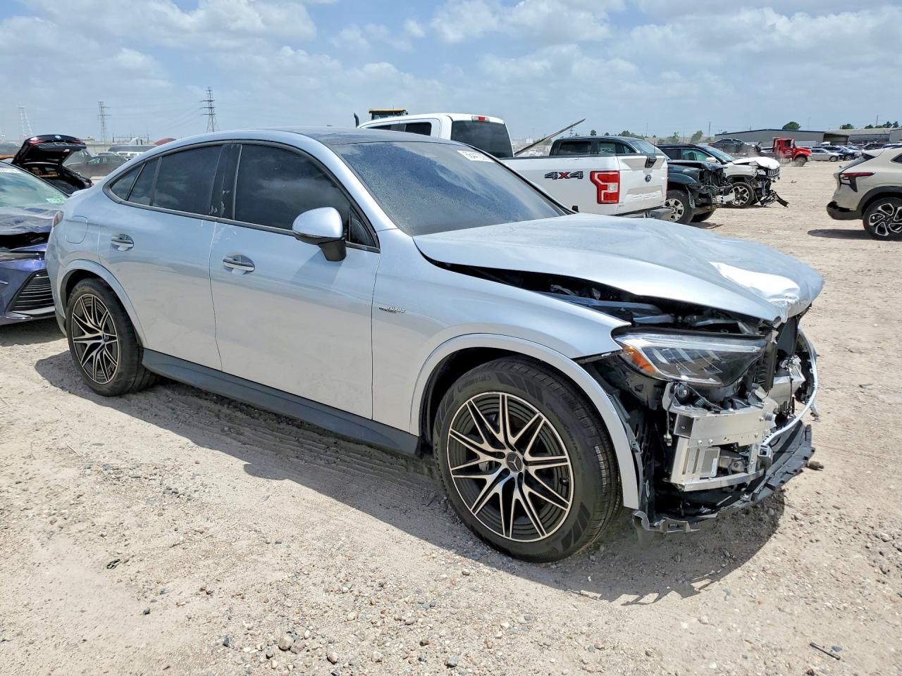 2025 MERCEDES-BENZ GLC-CLASS