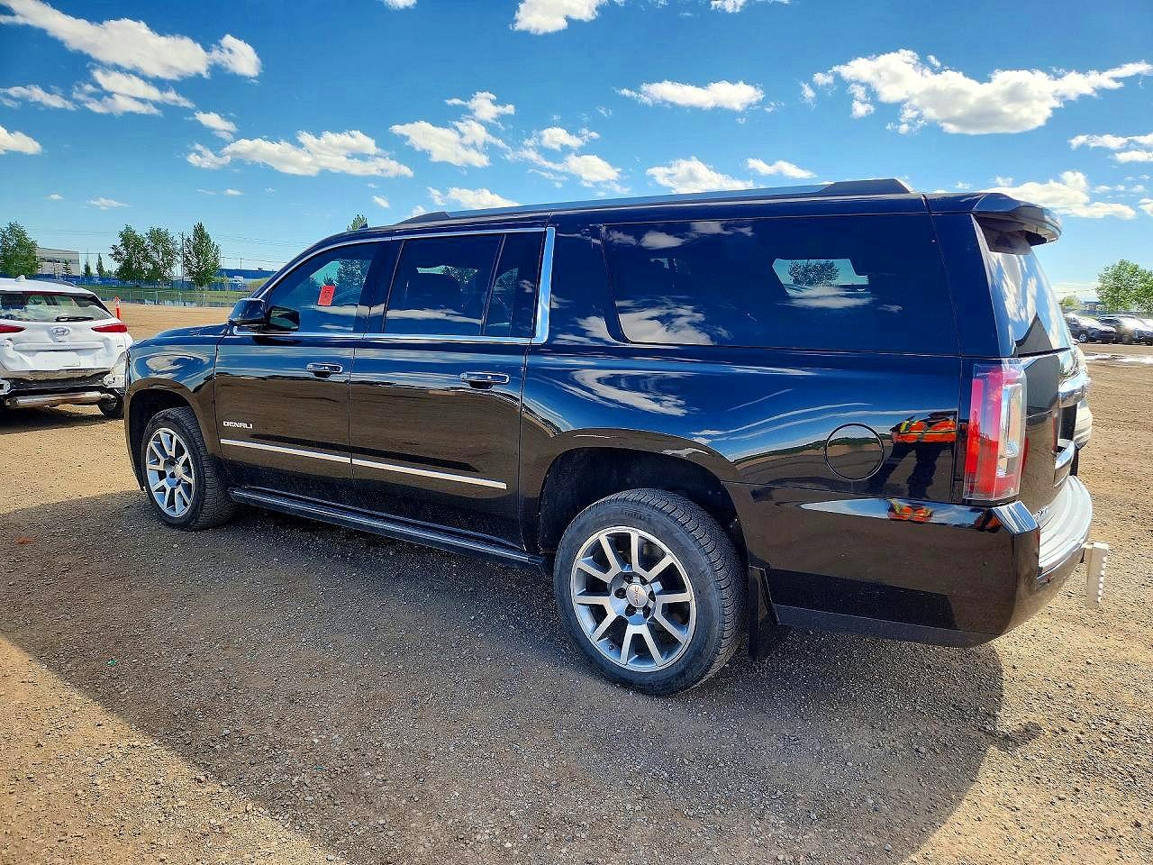 2025 GMC YUKON