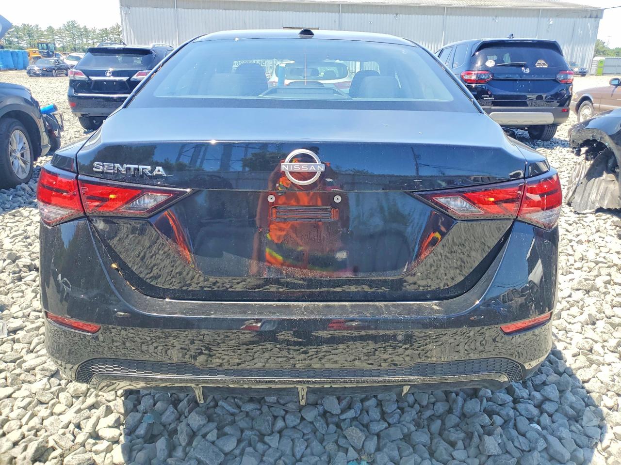 2025 NISSAN SENTRA