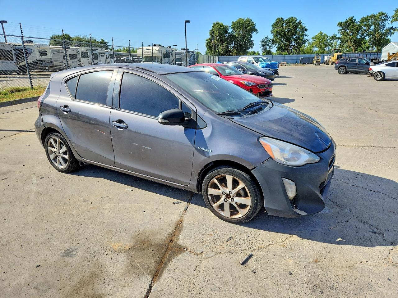 2016 TOYOTA PRIUS