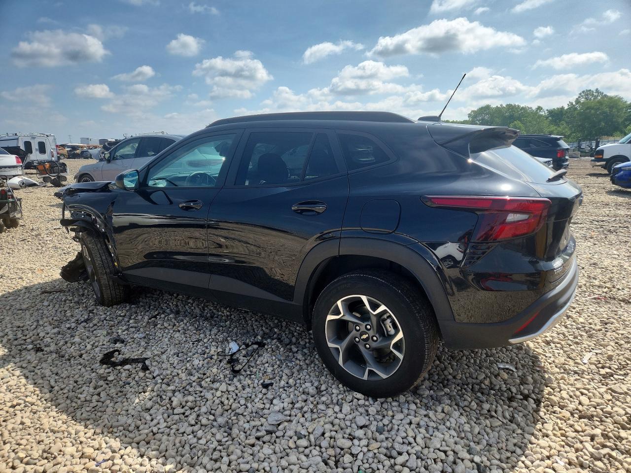 2025 CHEVROLET TRAX