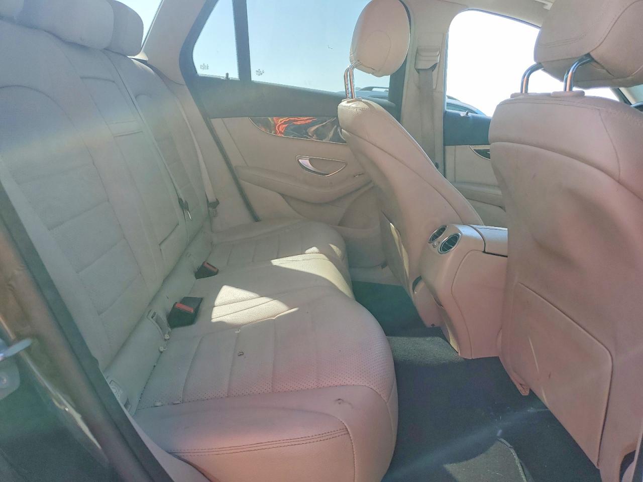 2020 MERCEDES-BENZ GLC-CLASS