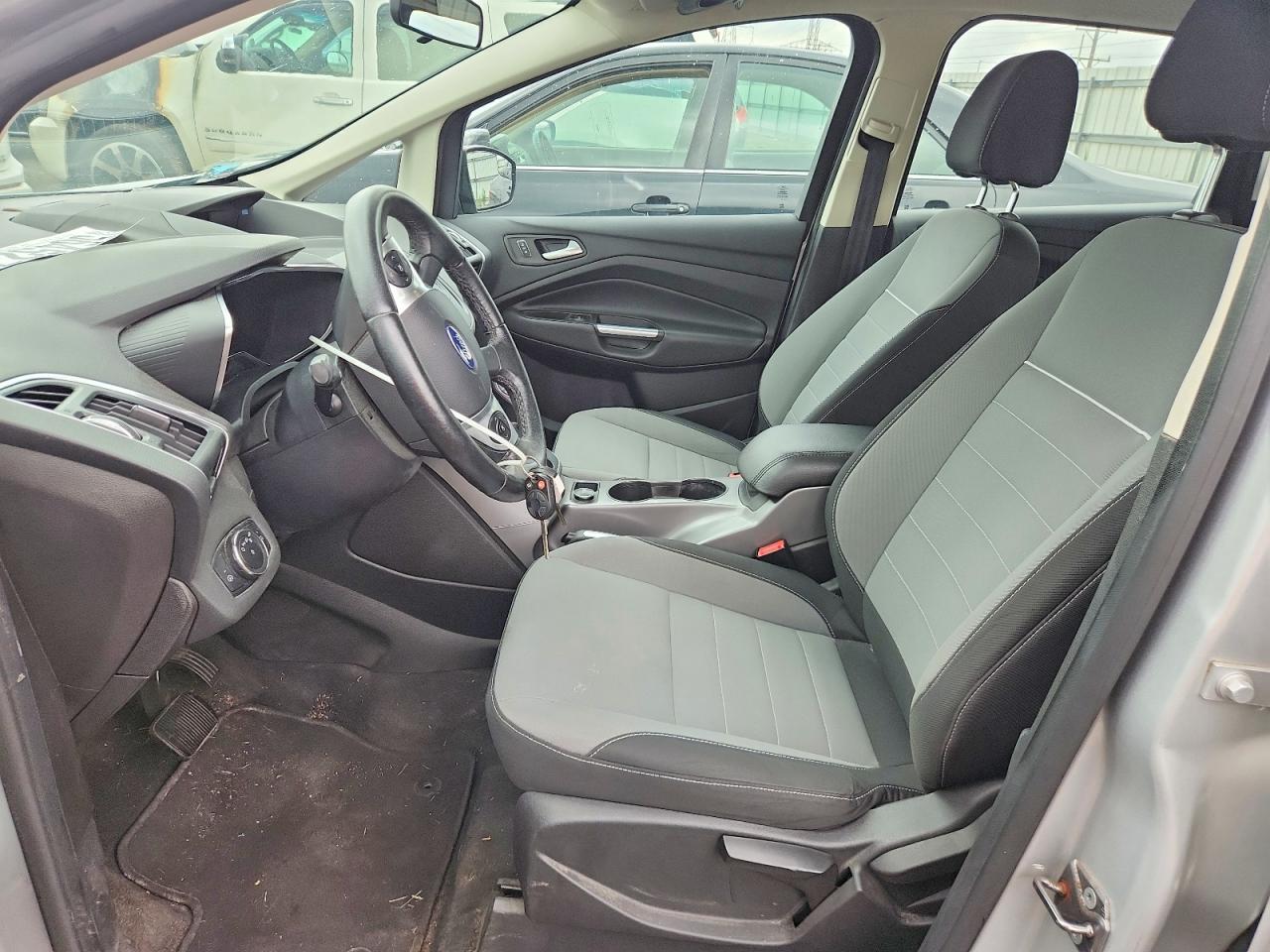 2013 FORD CMAX