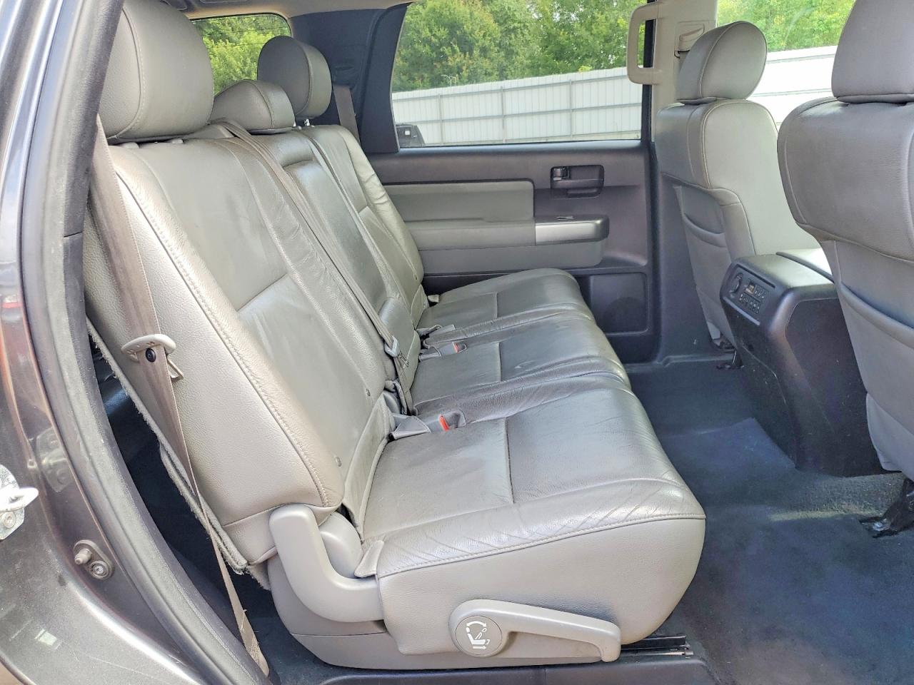 2019 TOYOTA SEQUOIA