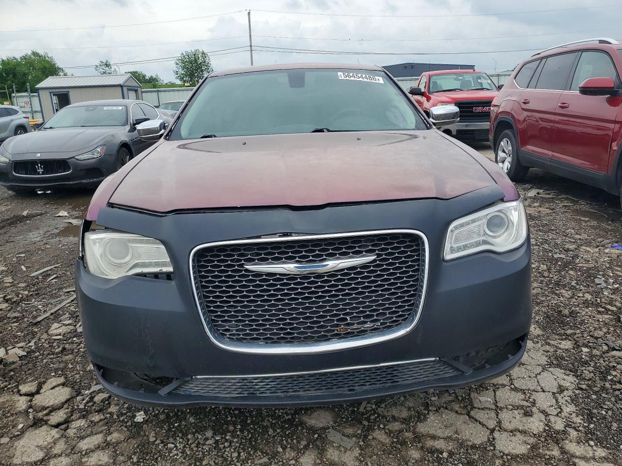 2016 CHRYSLER 300