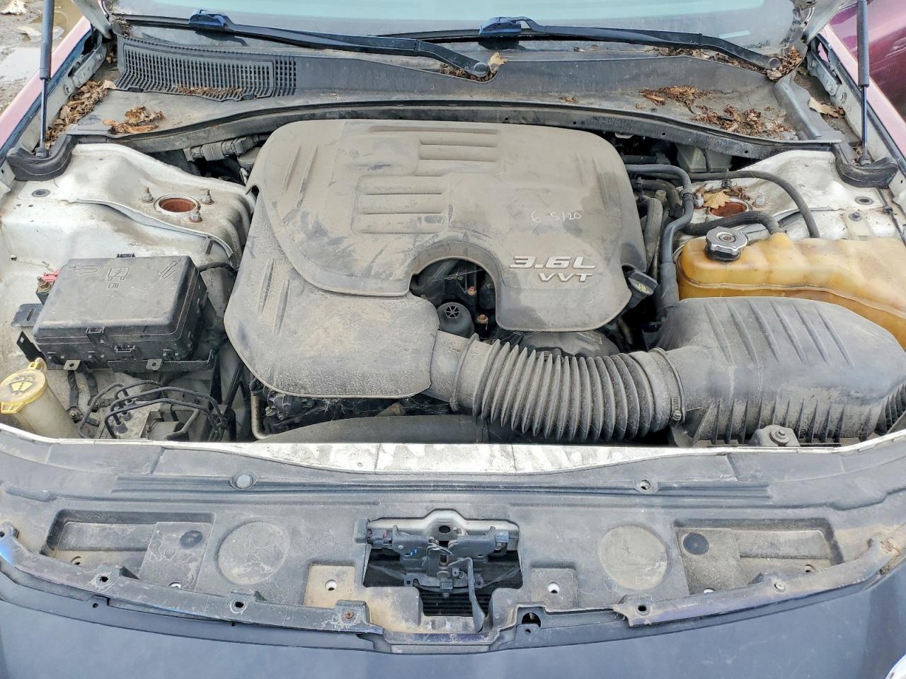2016 CHRYSLER 300