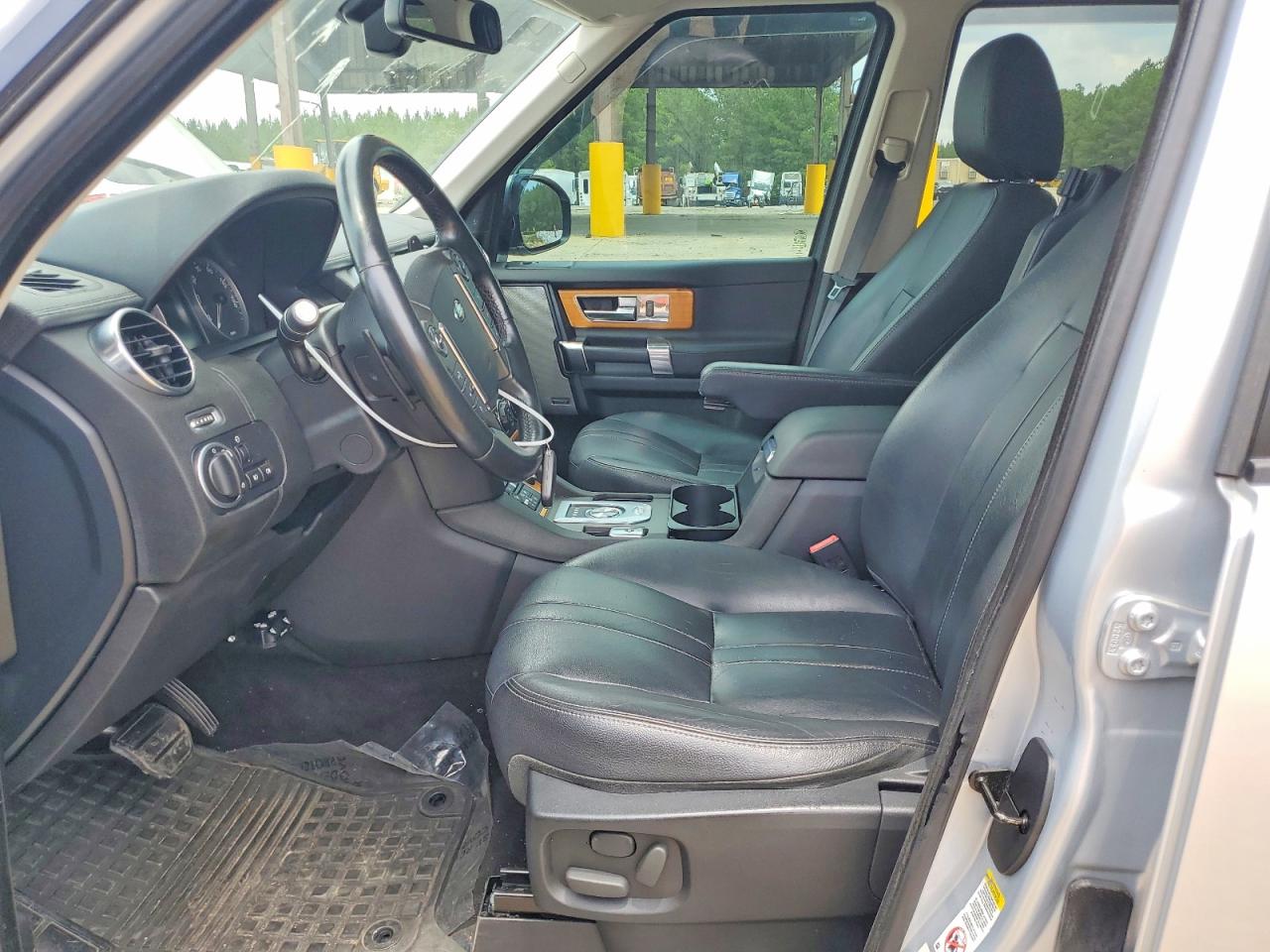 2015 LAND ROVER LR4