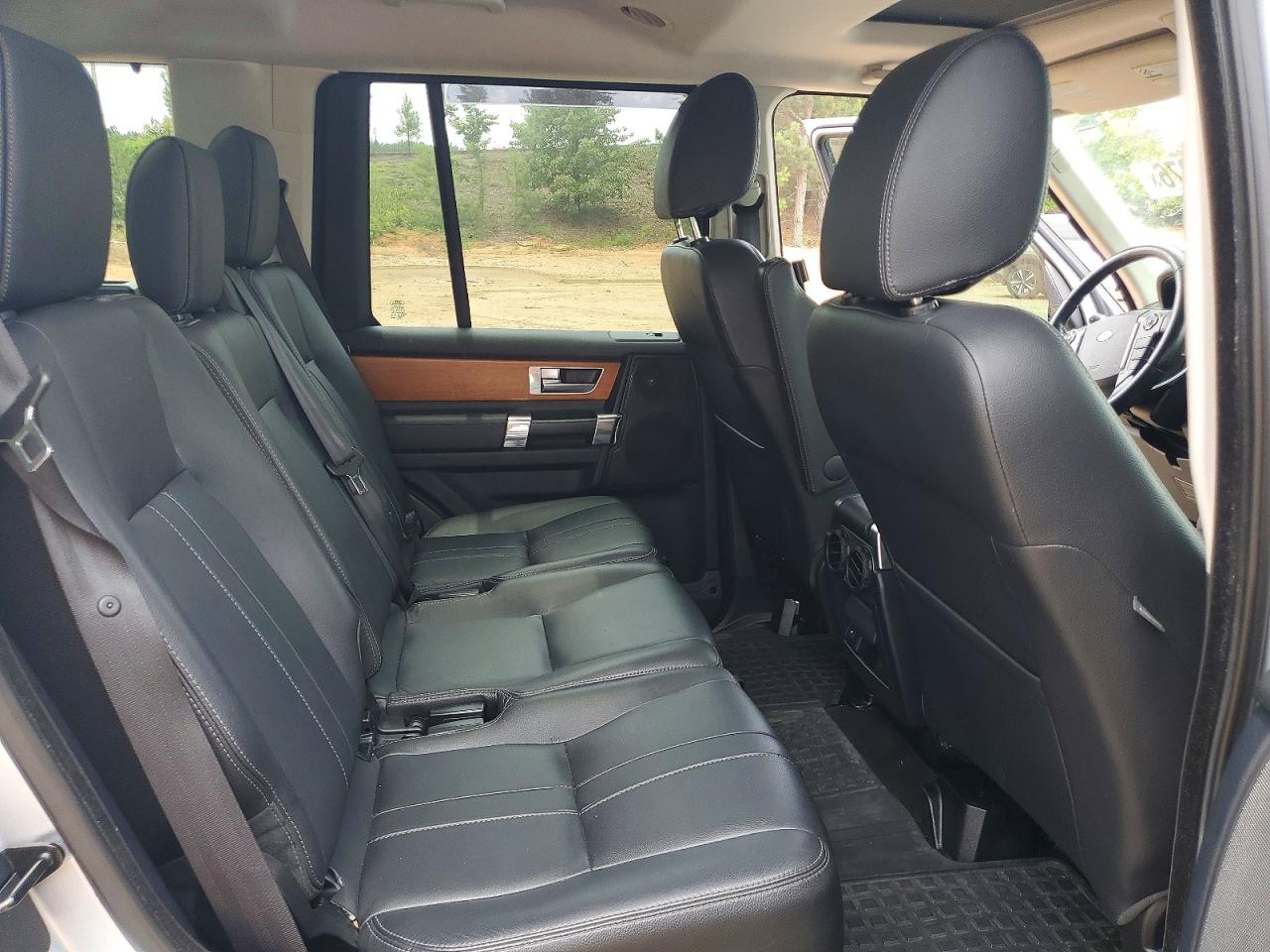 2015 LAND ROVER LR4