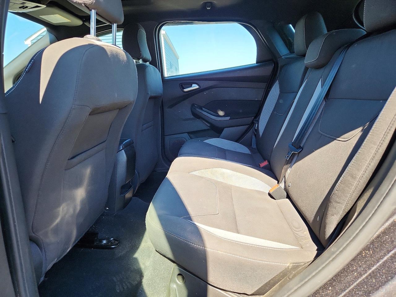 2016 FORD FOCUS