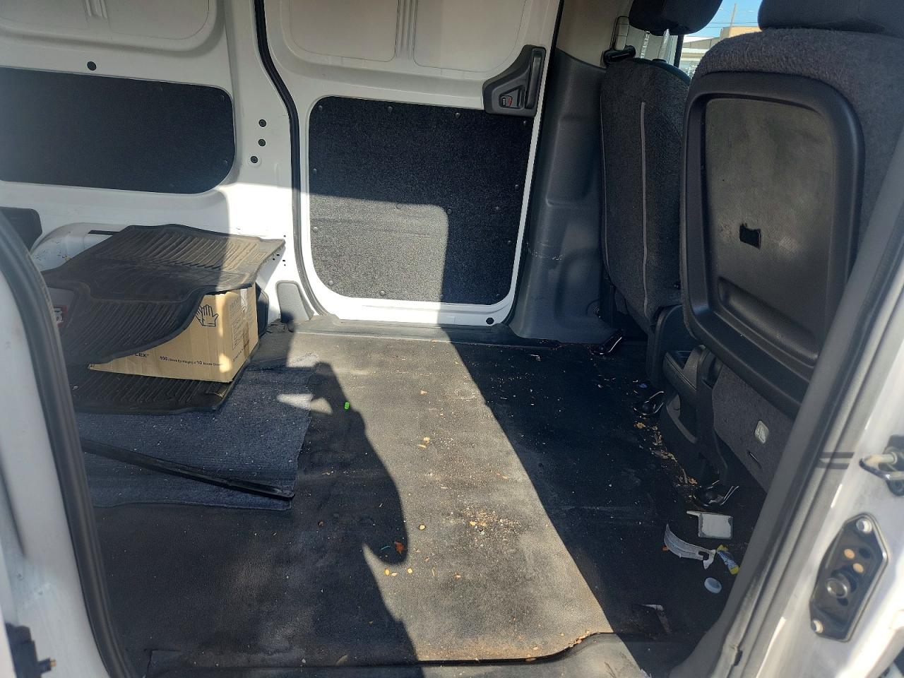 2019 NISSAN NV200 S