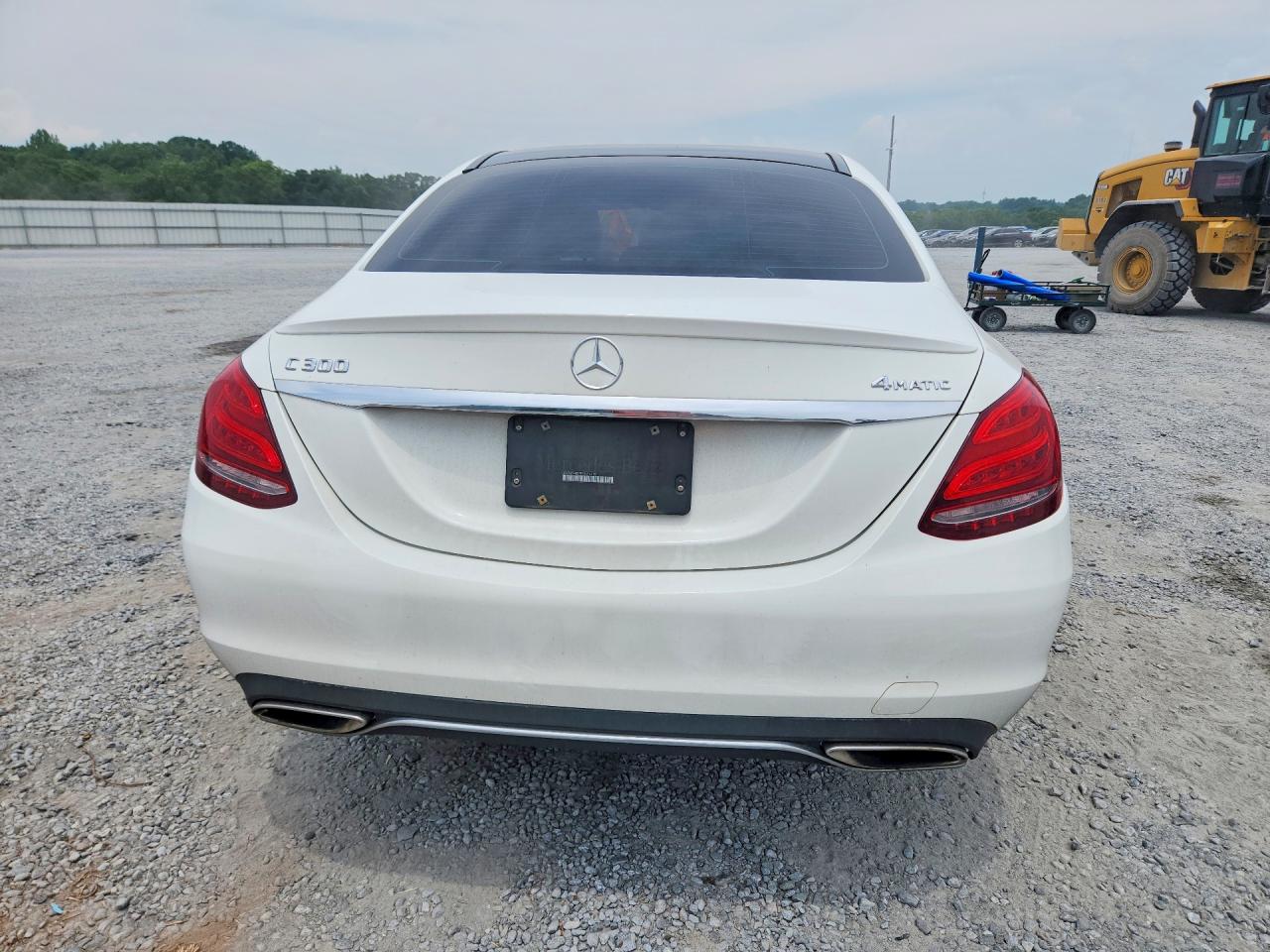 2015 MERCEDES-BENZ C-CLASS