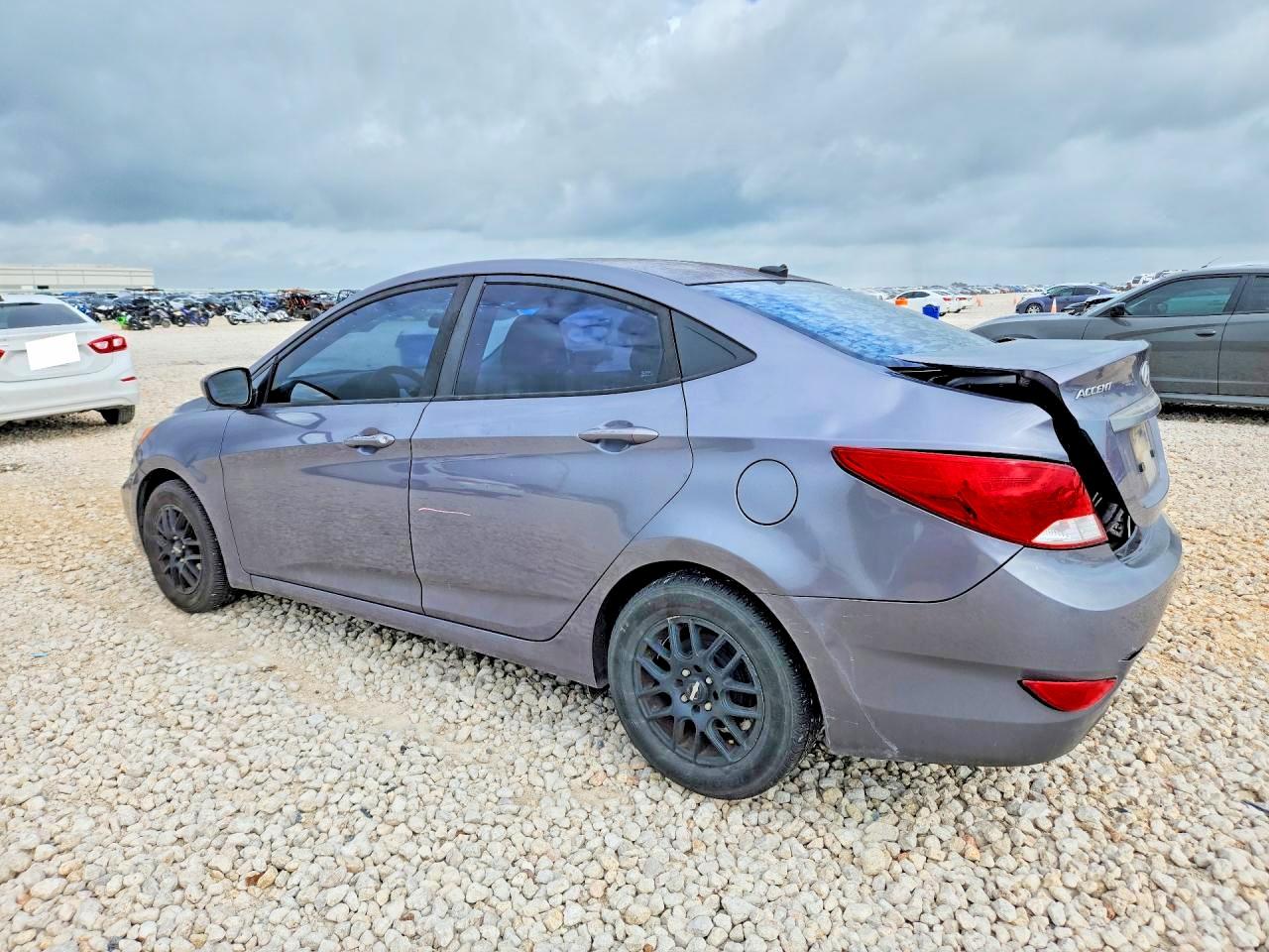 2016 HYUNDAI ACCENT