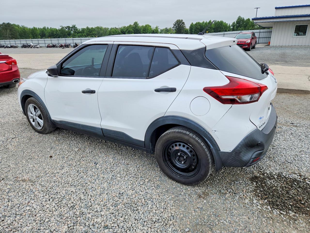2020 NISSAN KICKS