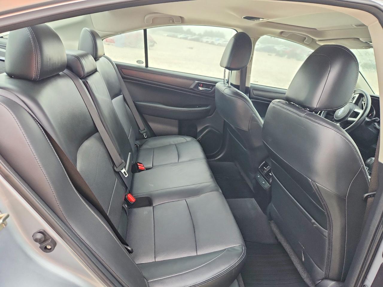 2017 SUBARU LEGACY