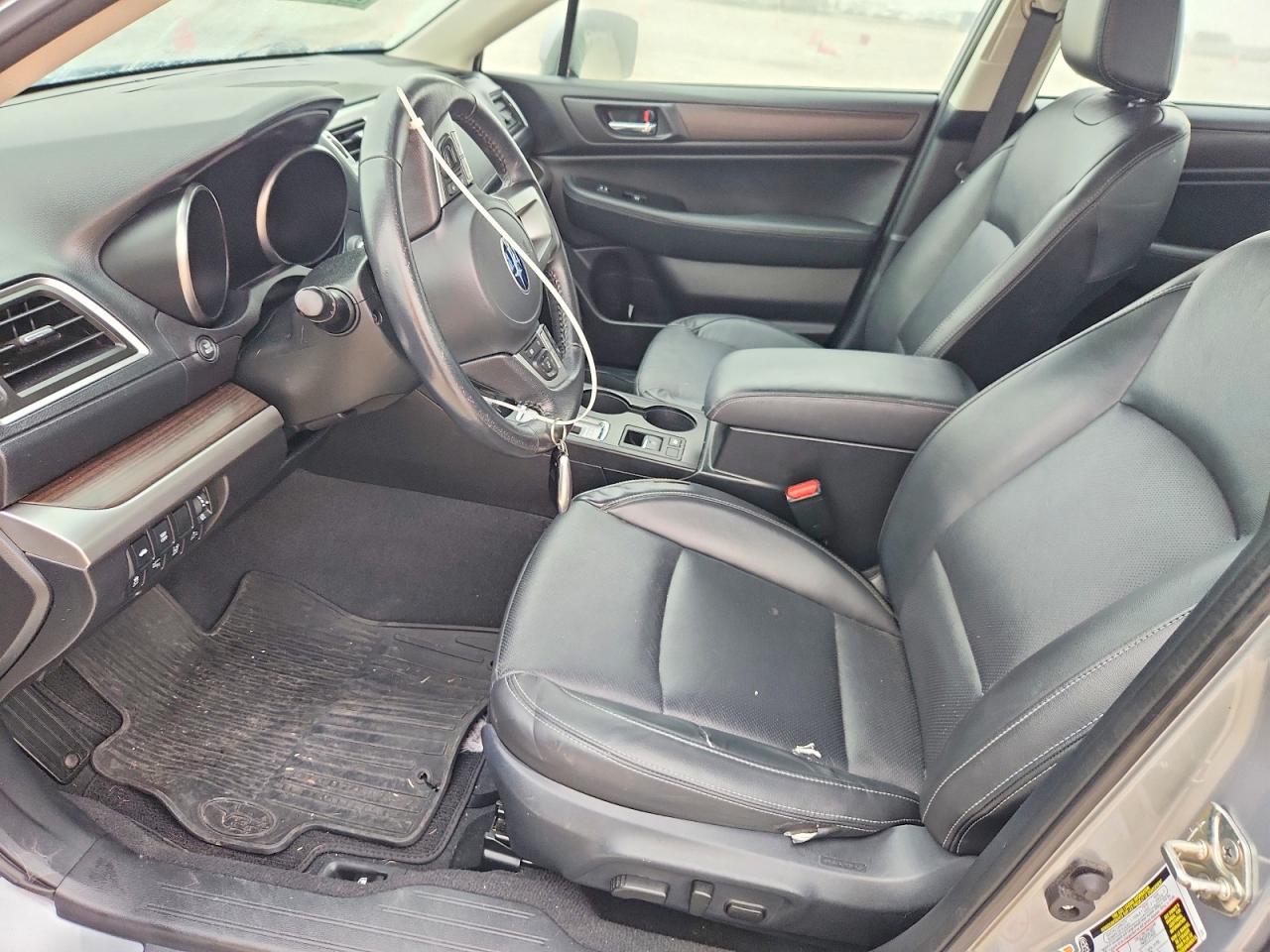 2017 SUBARU LEGACY