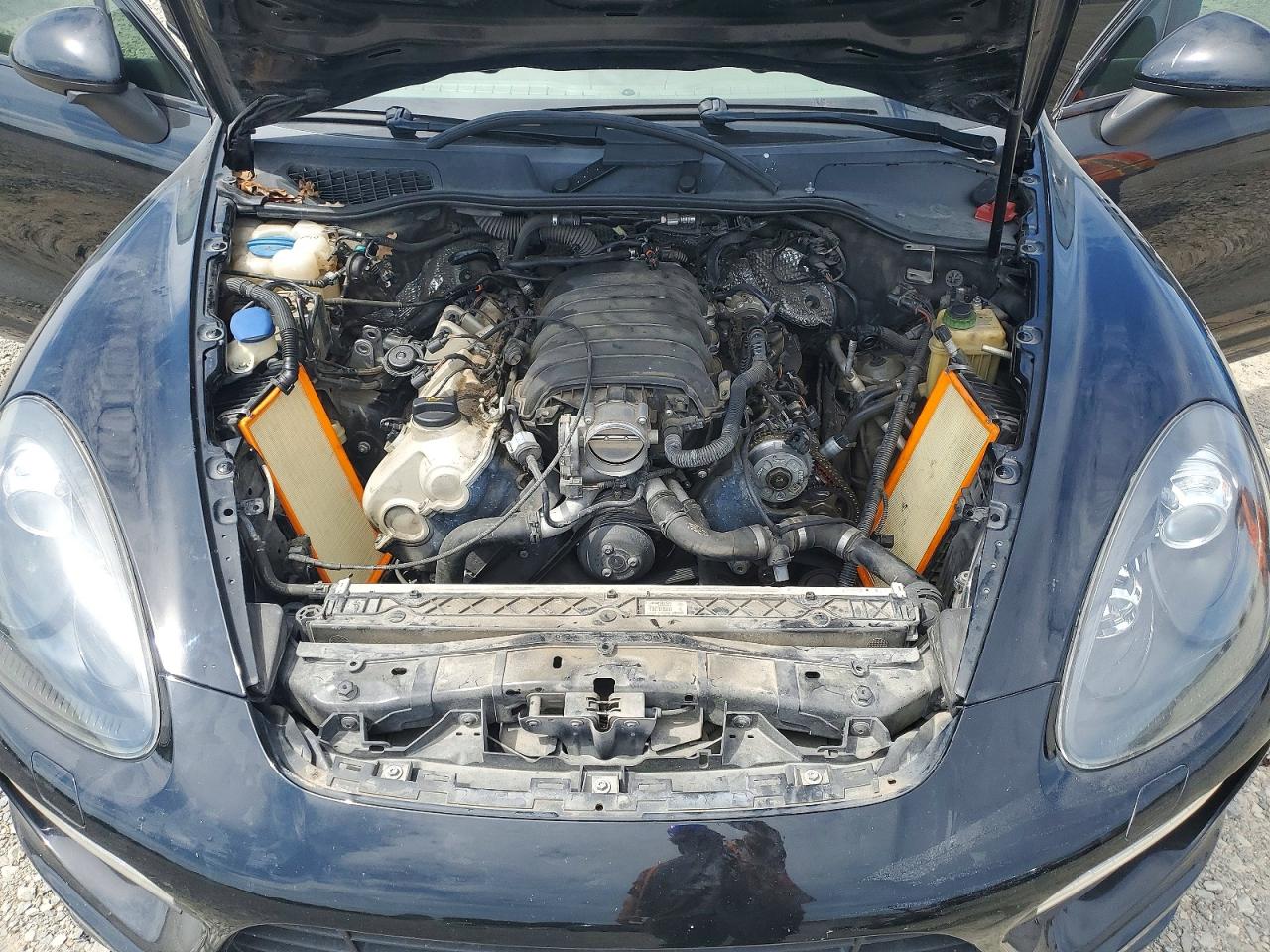 2013 PORSCHE CAYENNE