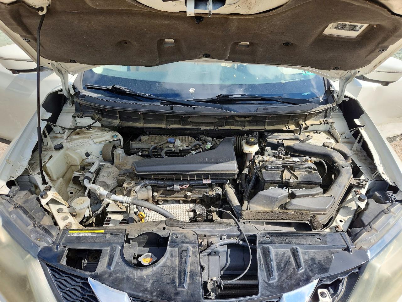 2015 NISSAN ROGUE