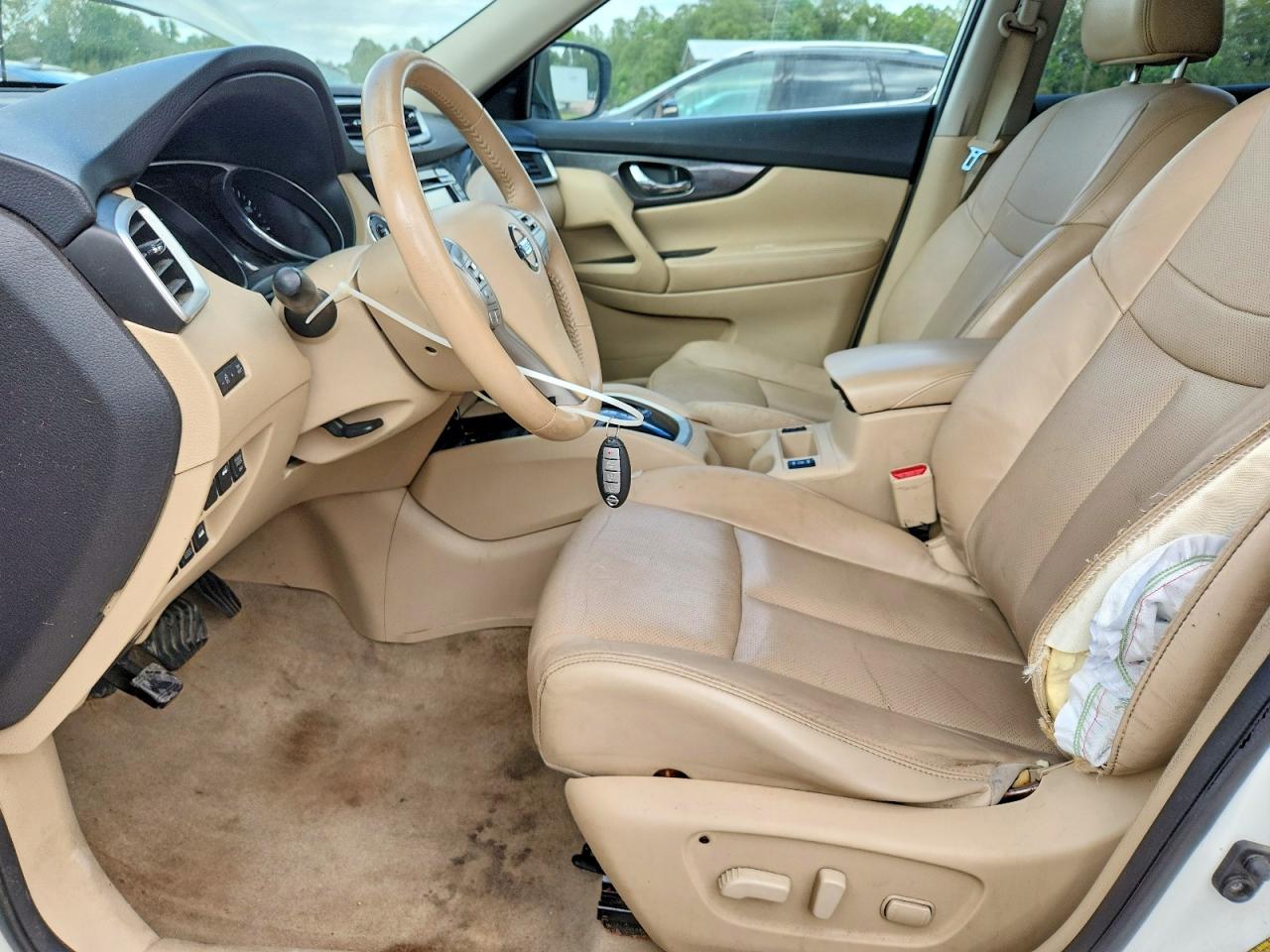 2015 NISSAN ROGUE