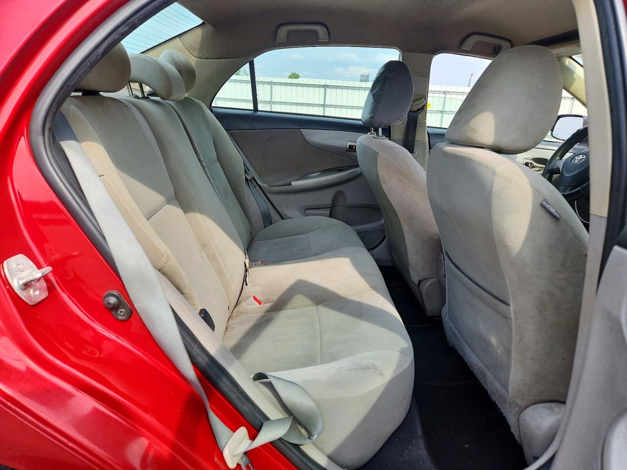 2012 TOYOTA COROLLA