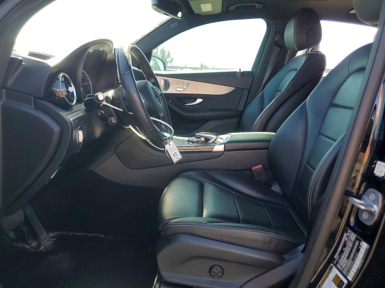 2019 MERCEDES-BENZ GLC-CLASS