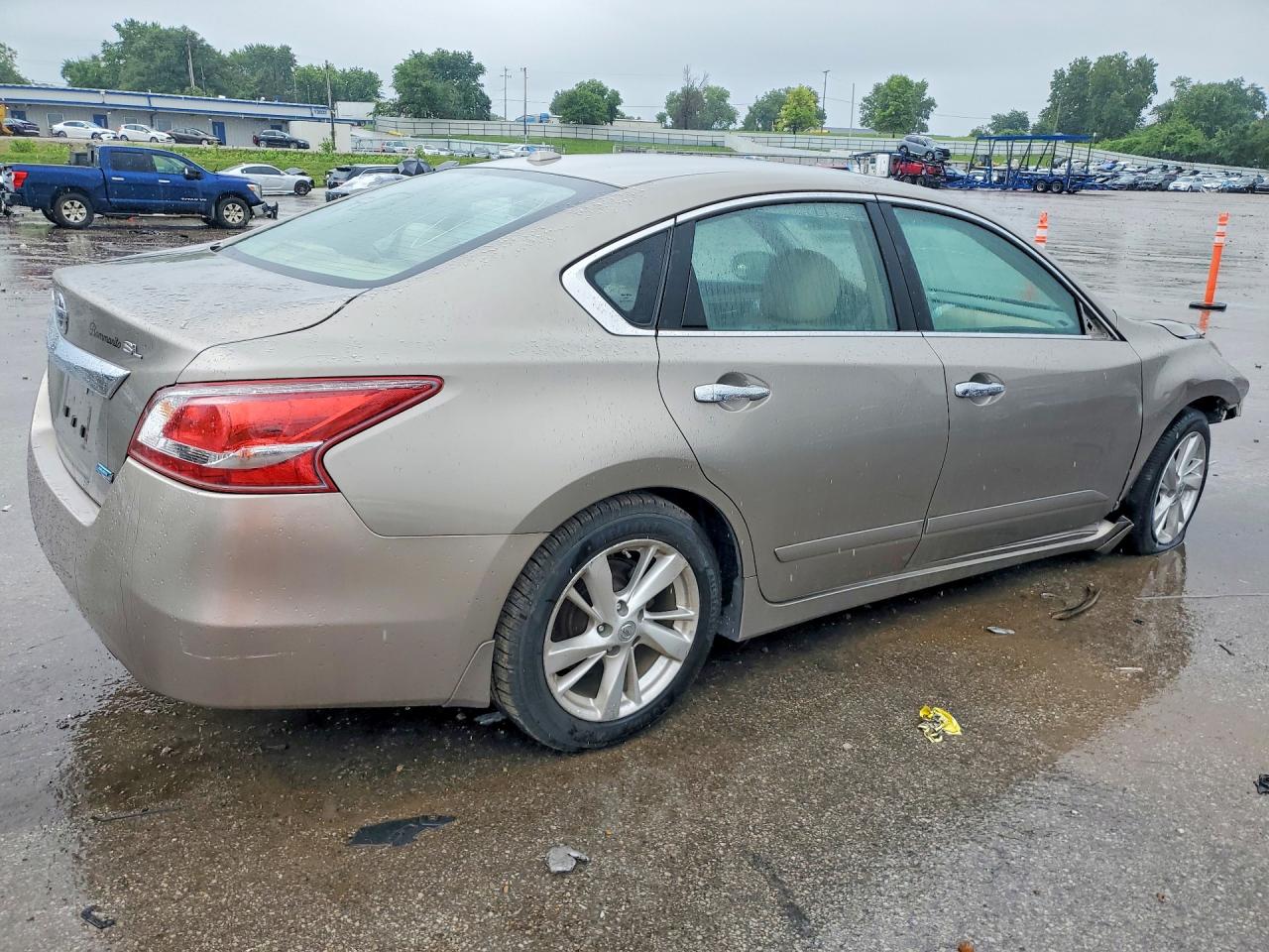 2013 NISSAN ALTIMA
