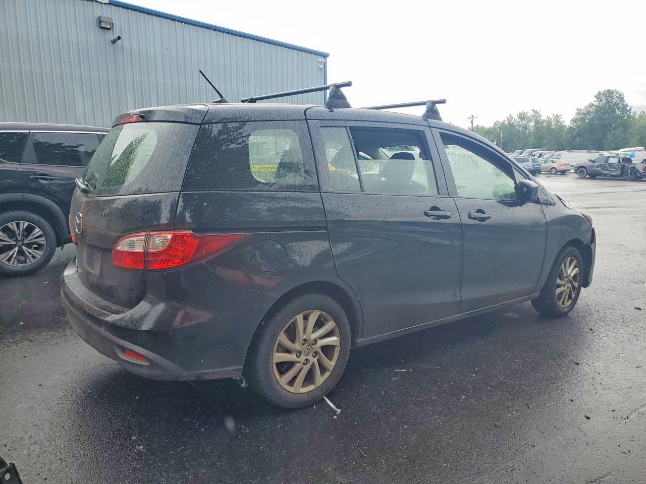 2012 MAZDA 5
