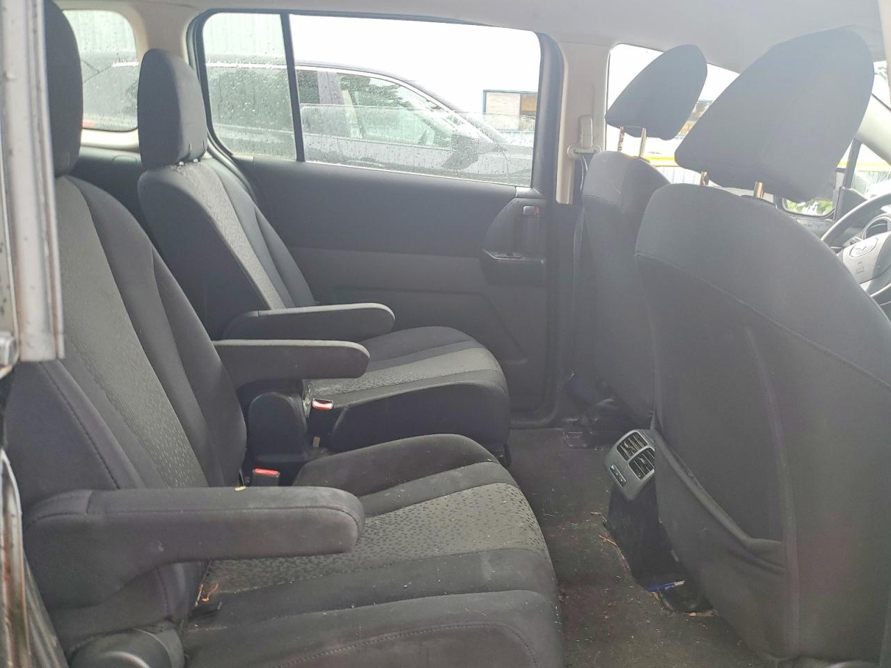 2012 MAZDA 5