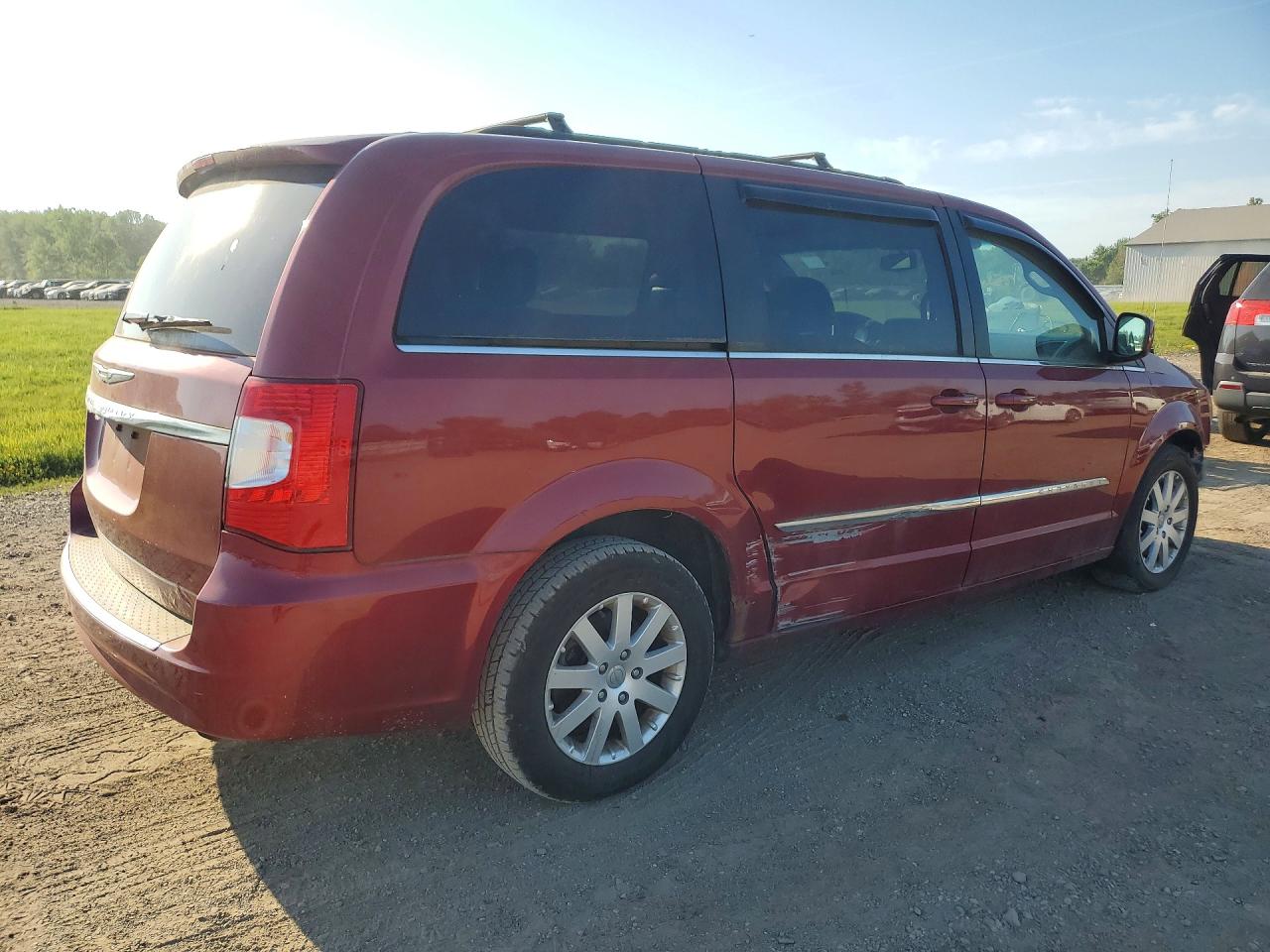 2014 CHRYSLER MINIVAN