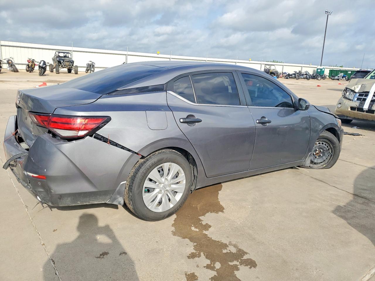 2024 NISSAN SENTRA