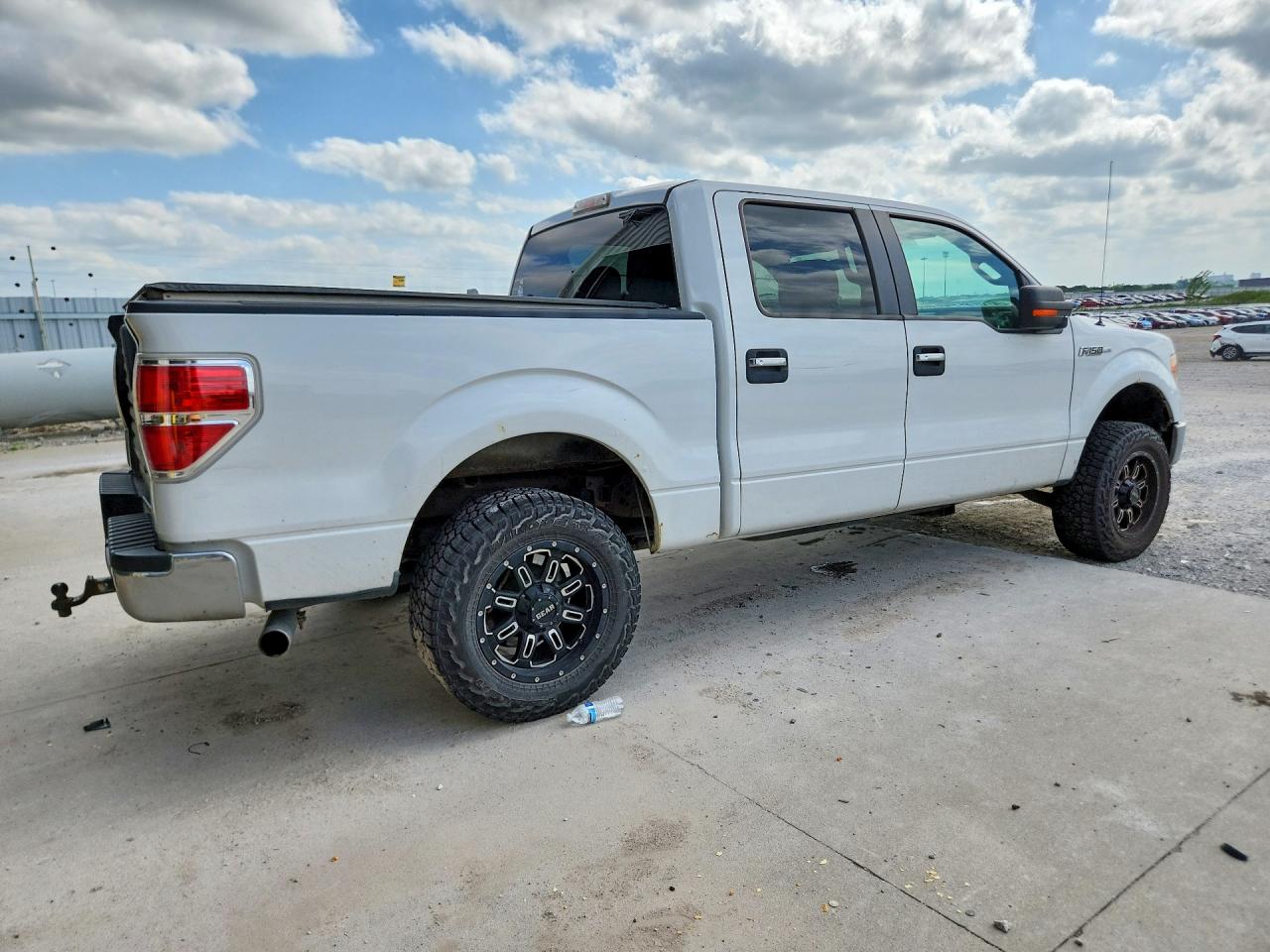 2012 FORD F150