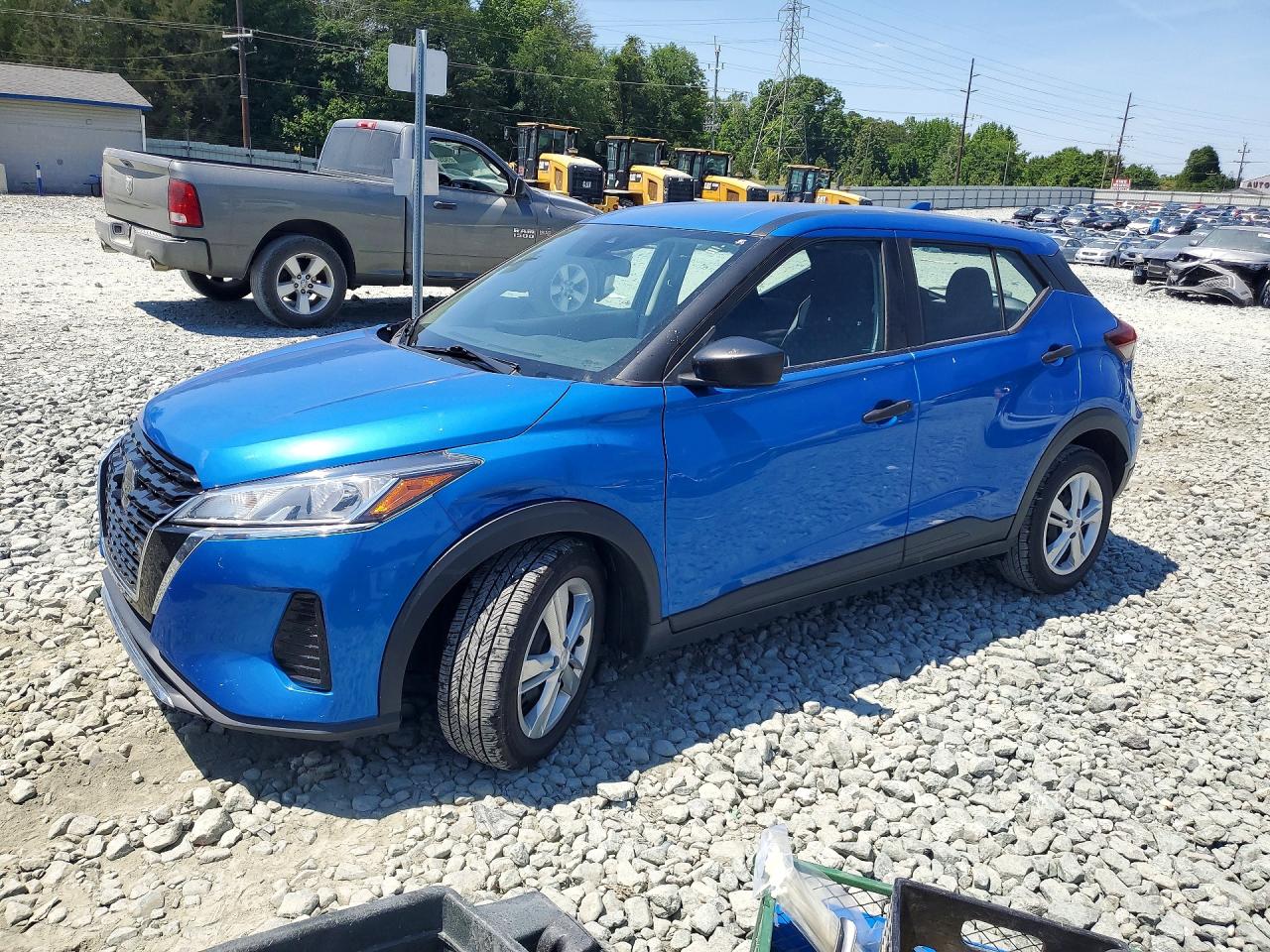 2021 NISSAN KICKS