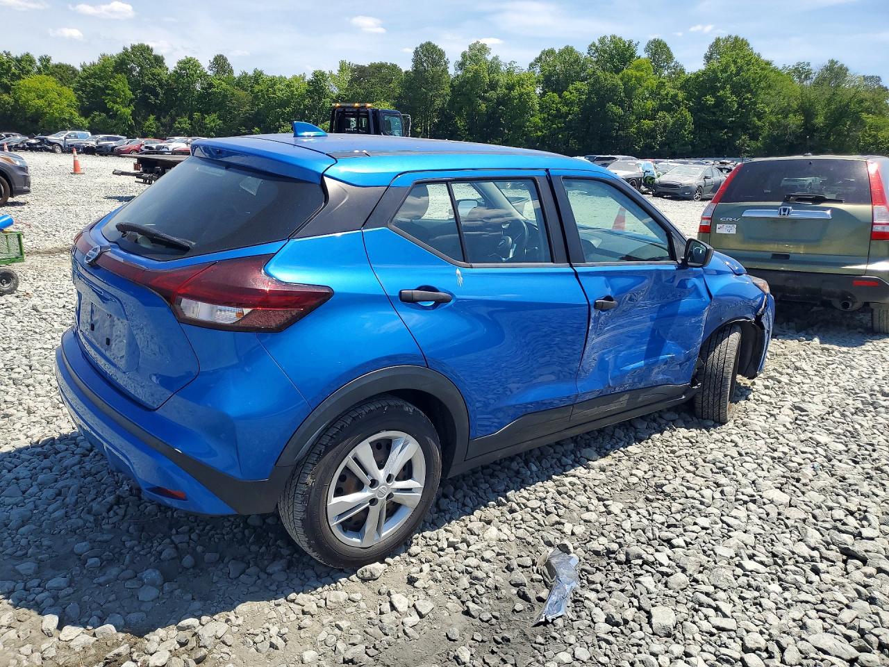 2021 NISSAN KICKS