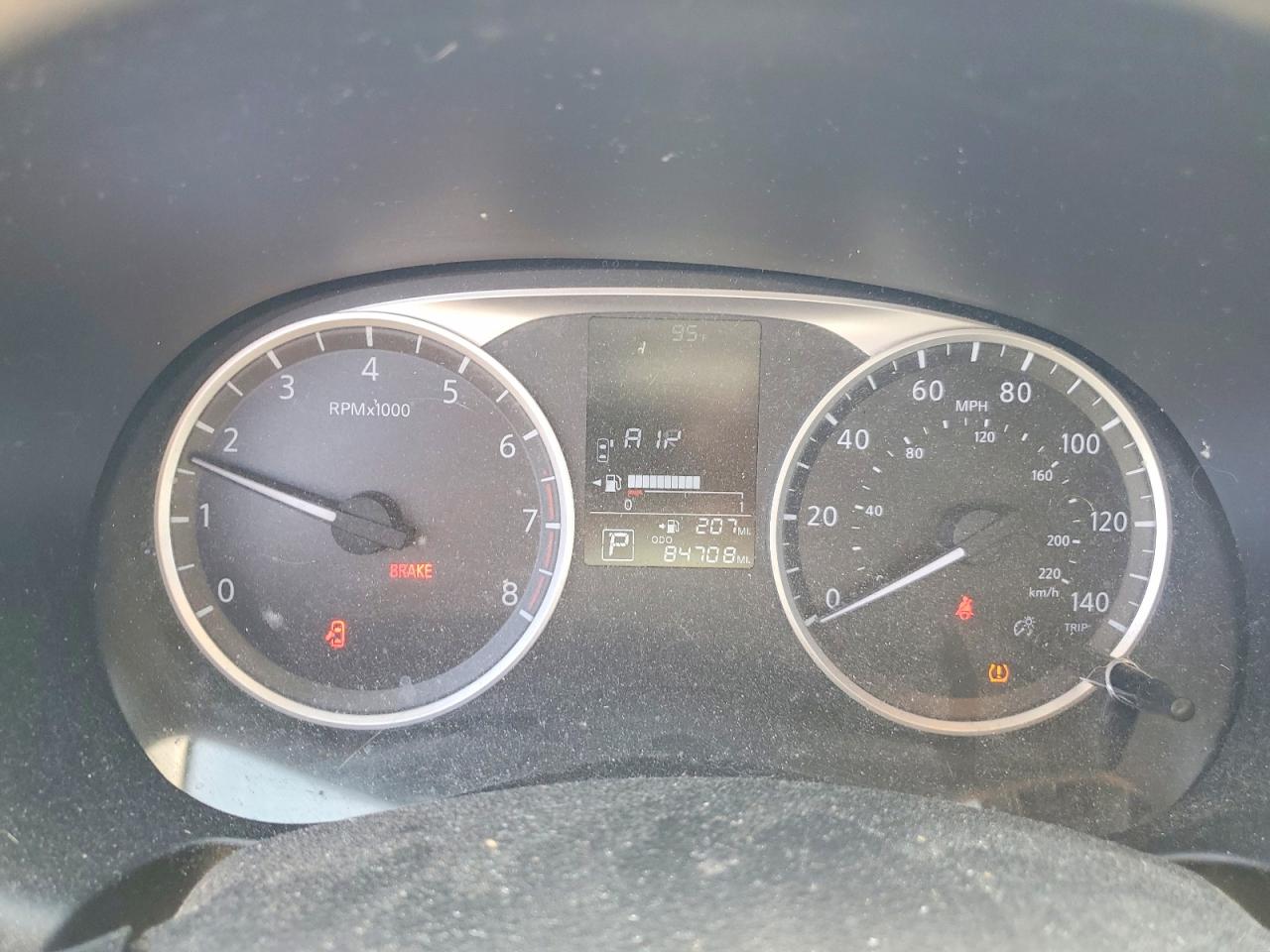 2021 NISSAN KICKS